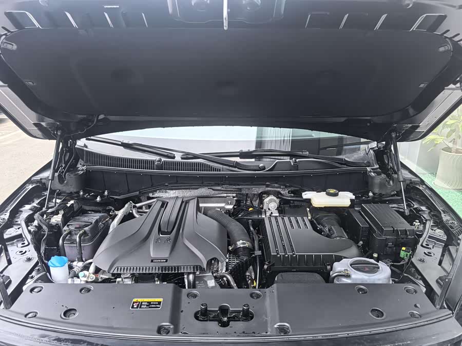 HongQi HS7 PHEV 2024 #5 HongQi HS7 PHEV 2024 car image #5