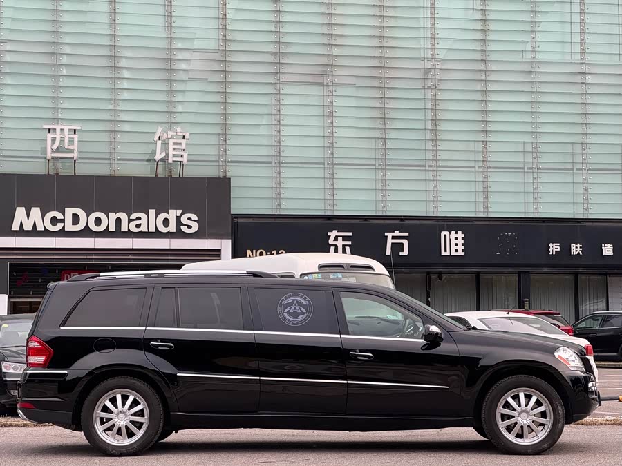 Mercedes-Benz GL Class 2011 car image #5