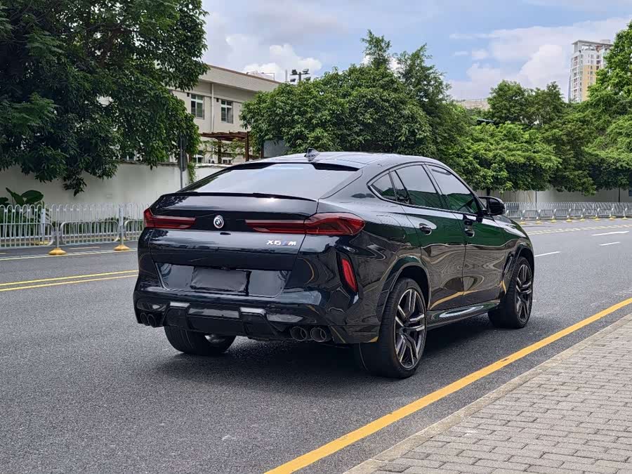 BMW X6 M 2023 car image #5