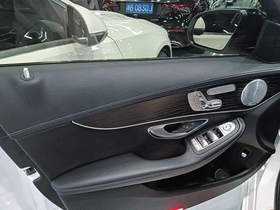 Mercedes-Benz C Class 2021 image de voiture #5