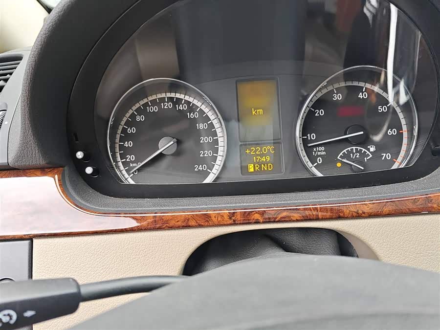 Mercedes-Benz Viano 2016 imagen de coche #5