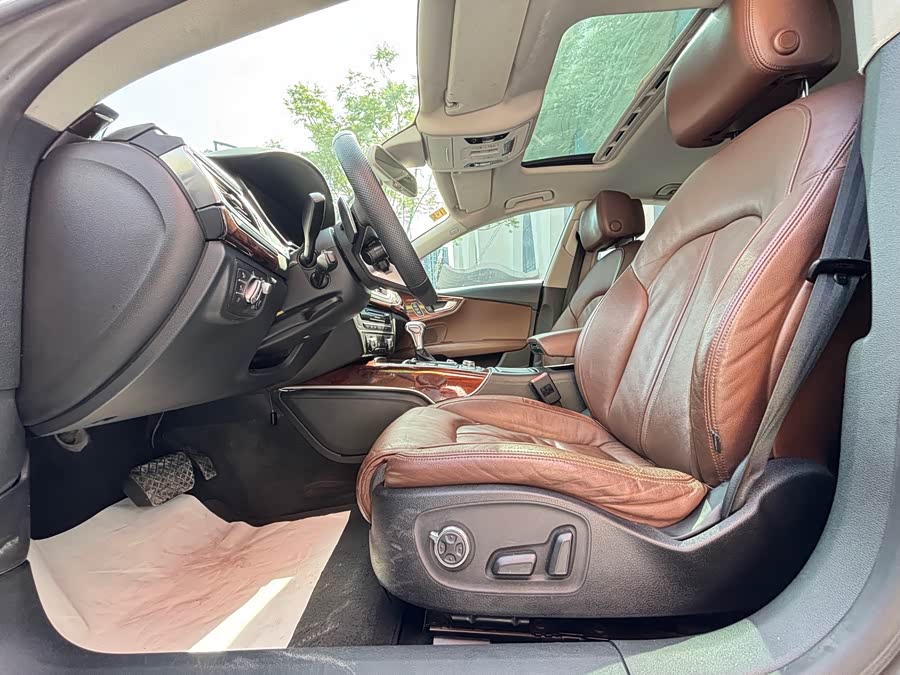 Audi A7 2011 #5 Audi A7 2011 car image #5