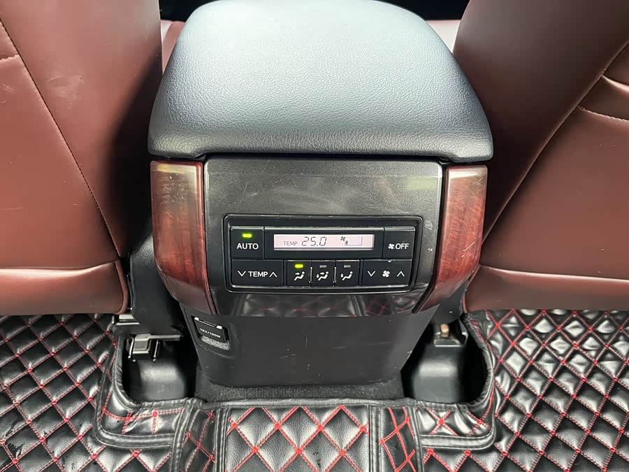 Toyota Prado (Imported) 2016 car image #5