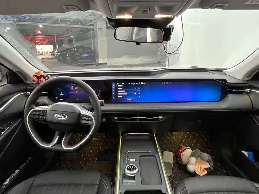 Ford Mondeo 2025 #5 Ford Mondeo 2025 car image #5