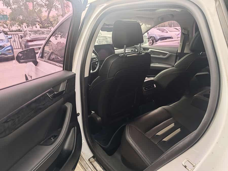 BYD Qin Pro New Energy 2019 car image #5