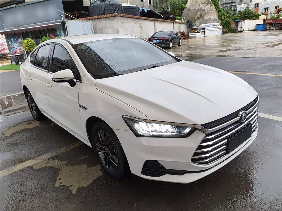 BYD Qin Pro 2021 #5 BYD Qin Pro 2021 car image #5