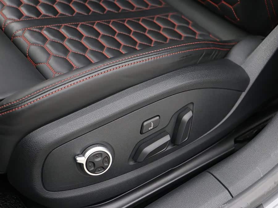 Audi RS 5 2020 car image #5