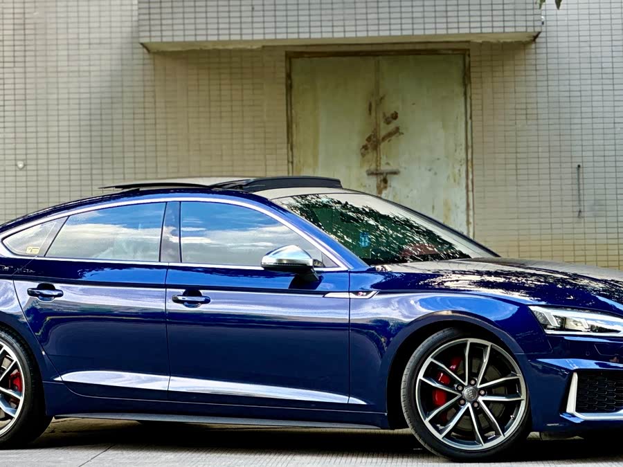 Audi S5 2019 car image #5