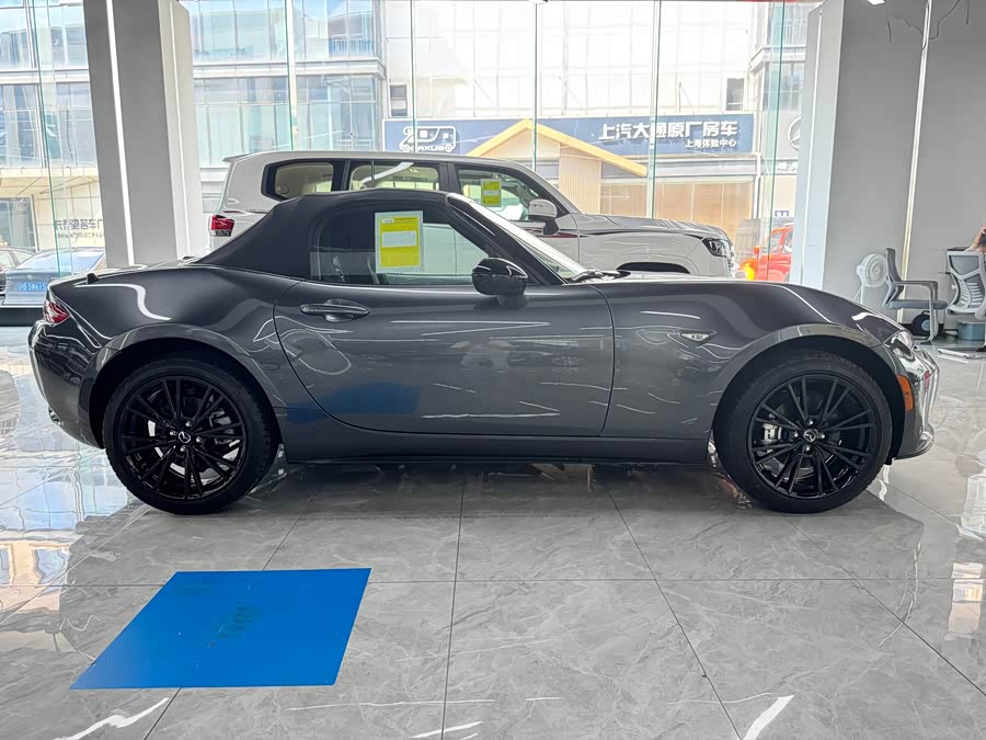 GEELY Monjaro MHEV #5 GEELY Monjaro MHEV изображение автомобиля #5