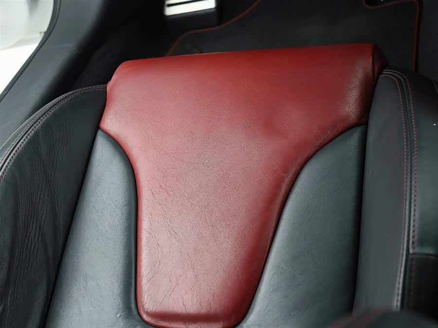 Audi TTS 2013 car image #5