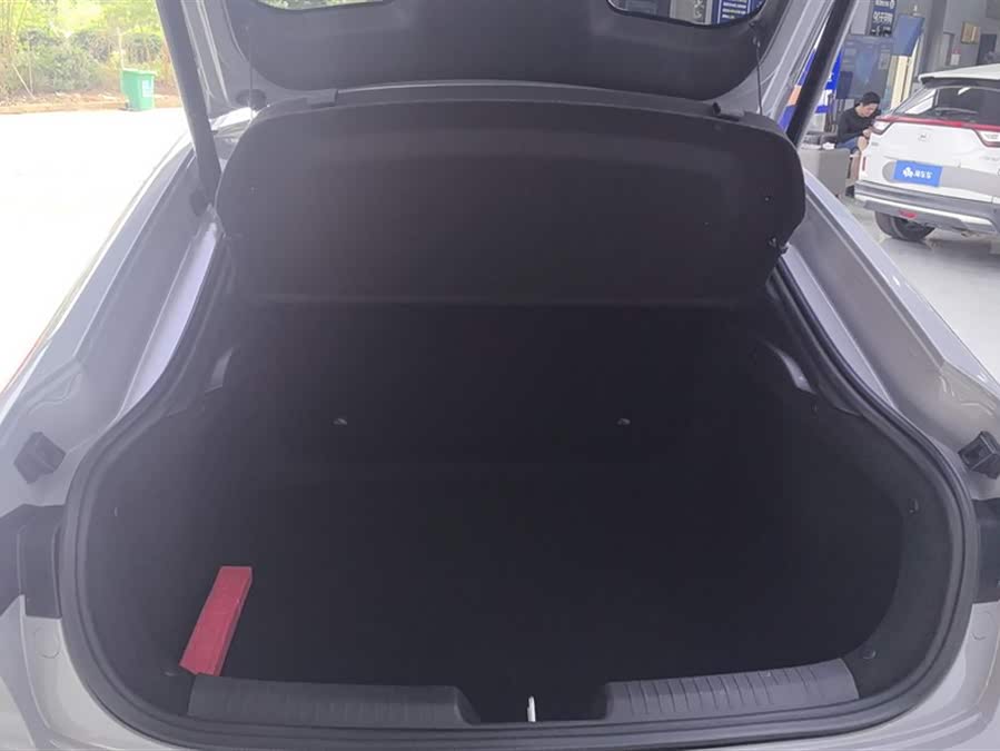 Changan UNI-V 2023 car image #5