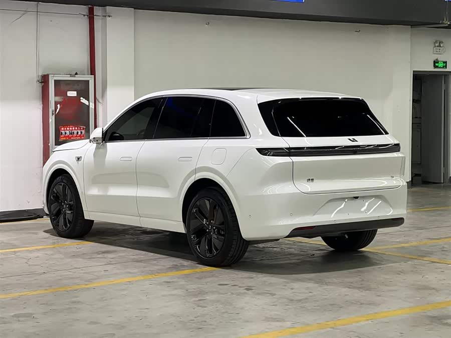 Li L6 2024 imagen de coche #5