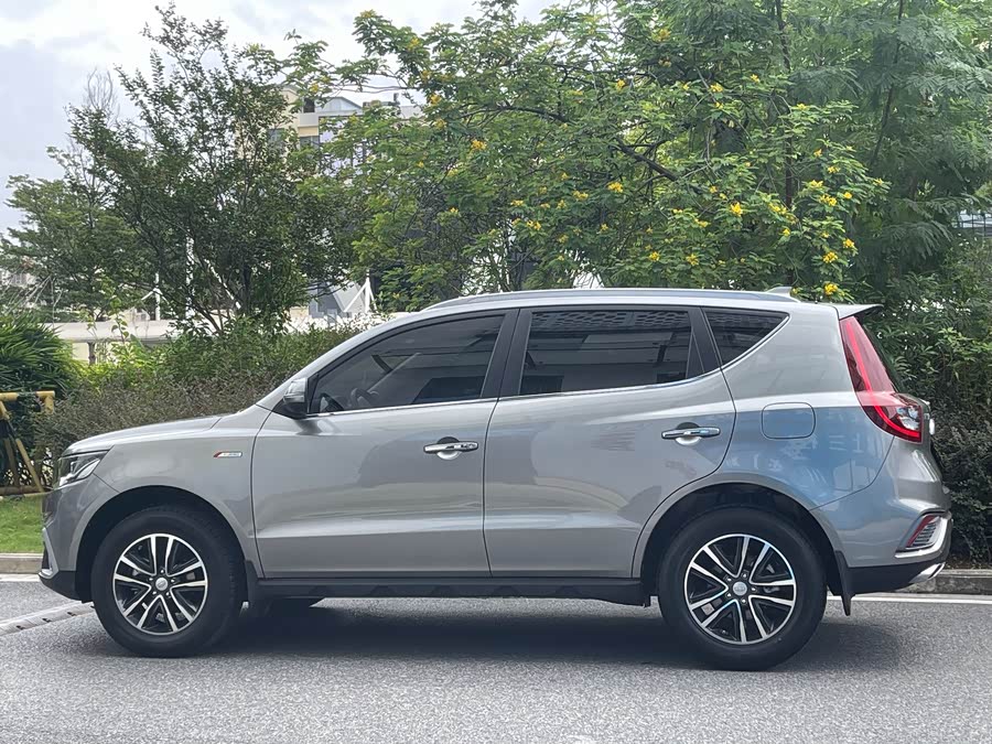 GEELY Vision X6 2019 imagen de coche #5