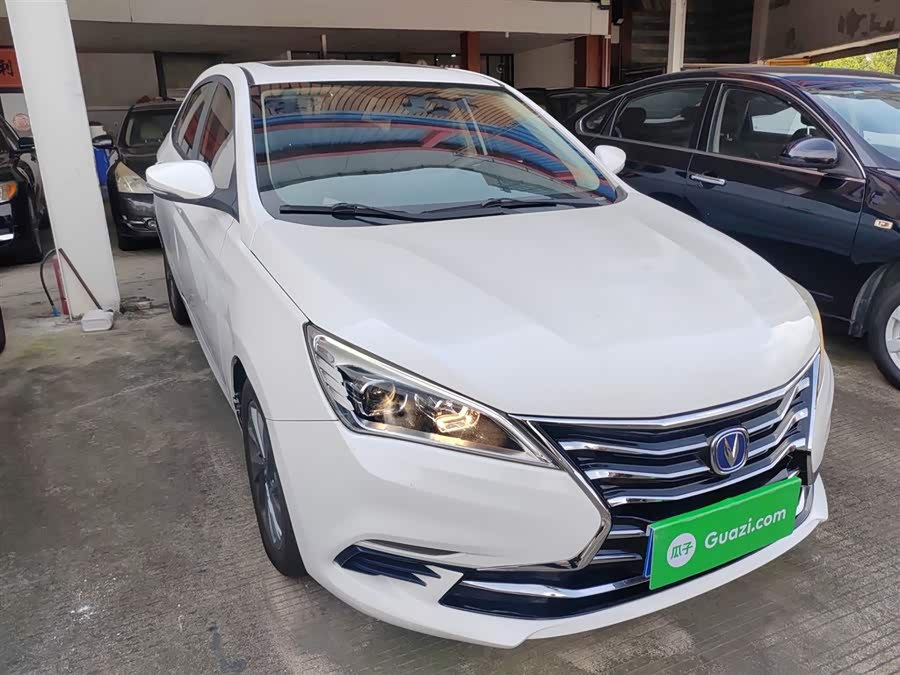 Changan Eado DT 2019 #5 Changan Eado DT 2019 car image #5