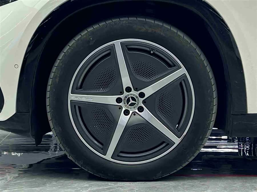 Mercedes-Benz EQS SUV 2024 car image #5