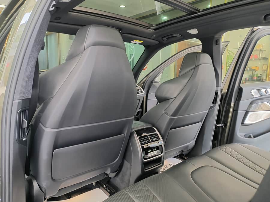 BMW X5 M 2020 #5 BMW X5 M 2020 car image #5