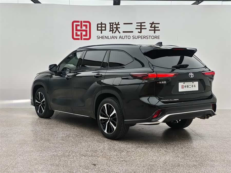 Toyota Crown Kluger 2023 car image #5