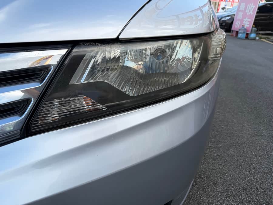 Honda City Classic 2012 #5 Honda City Classic 2012 car image #5