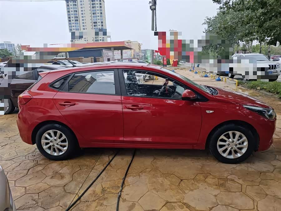 Hyundai Verna RV 2017 immagine di auto #5