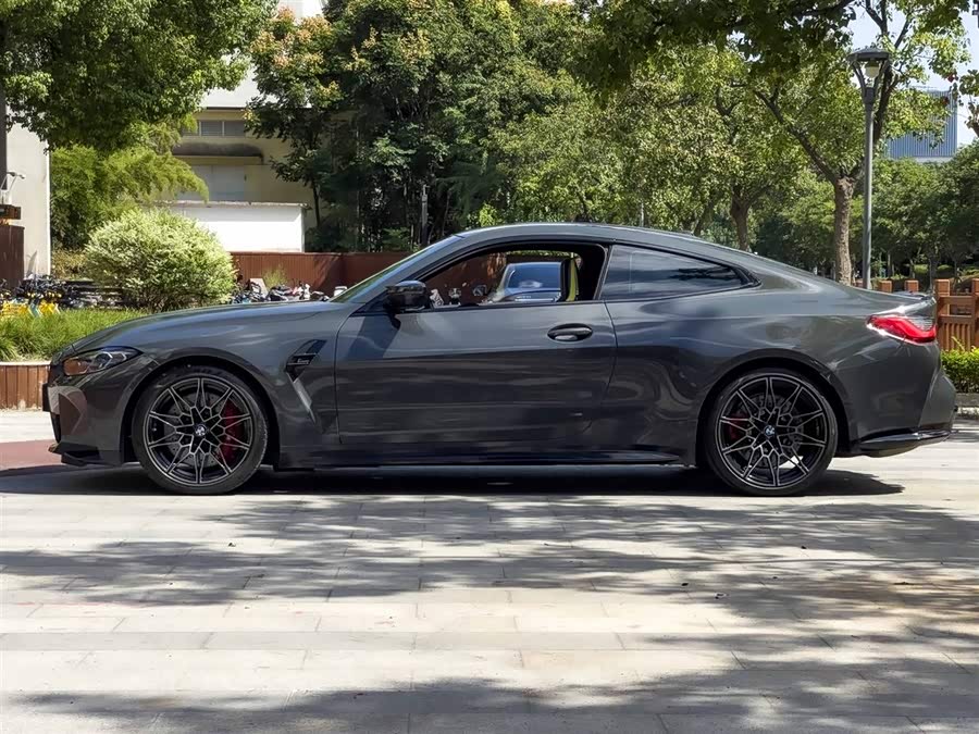 BMW M4 2024 imagem de carro #5