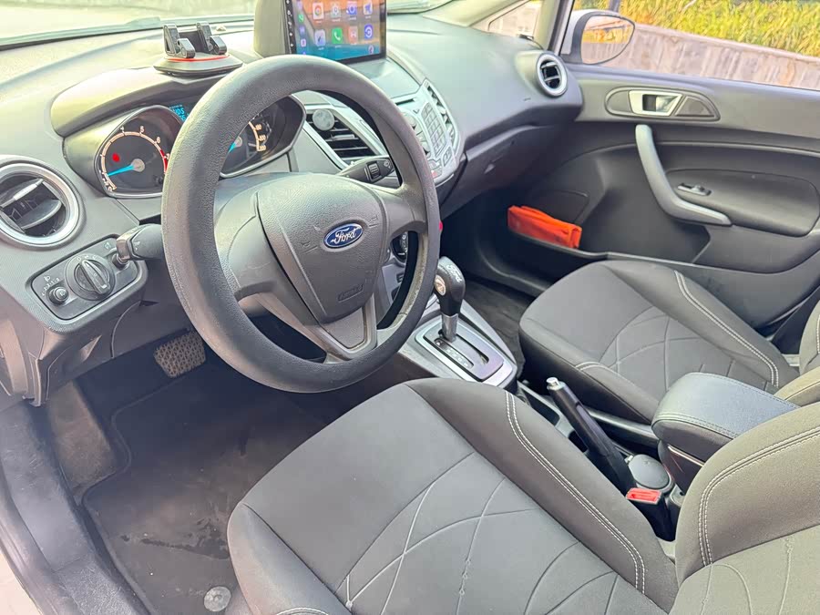 福特 嘉年华 2014 汽车图片 #5