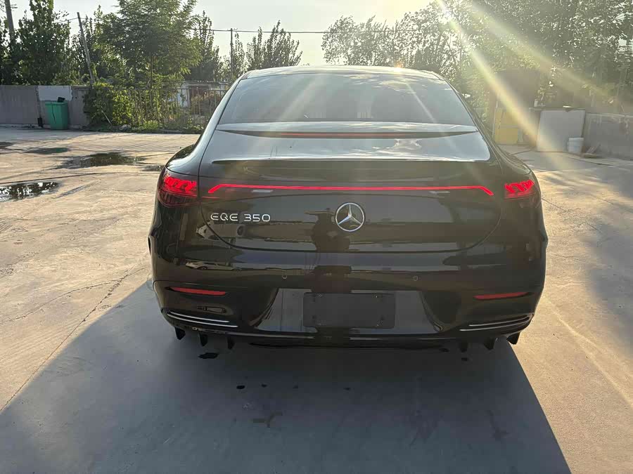 Mercedes-Benz EQE Class 2024 car image #5