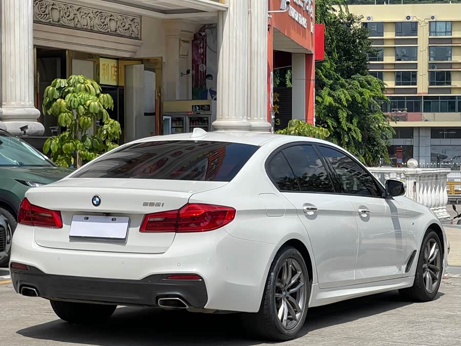 BMW 5 Series (Imported) 2018 #5 BMW 5 Series (Imported) 2018 car image #5