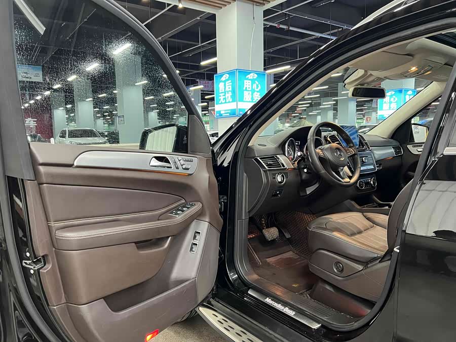 Mercedes-Benz GLS Class 2016 #5 Mercedes-Benz GLS Class 2016 car image #5