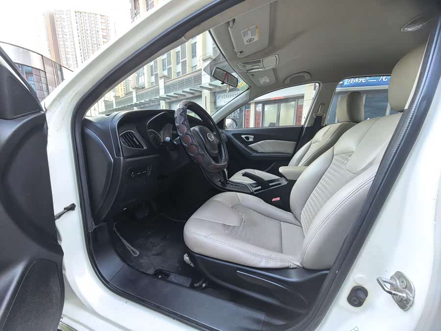 GAC Trumpchi GA3S 2016 #5 GAC Trumpchi GA3S 2016 imagem de carro #5