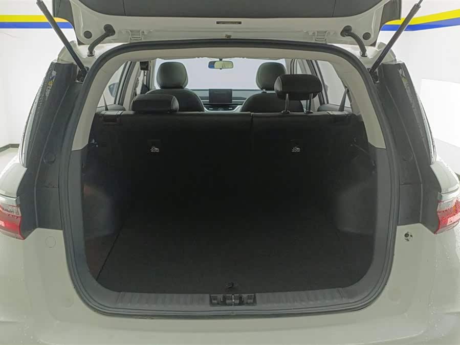 GEELY Vision X6 2020 car image #5