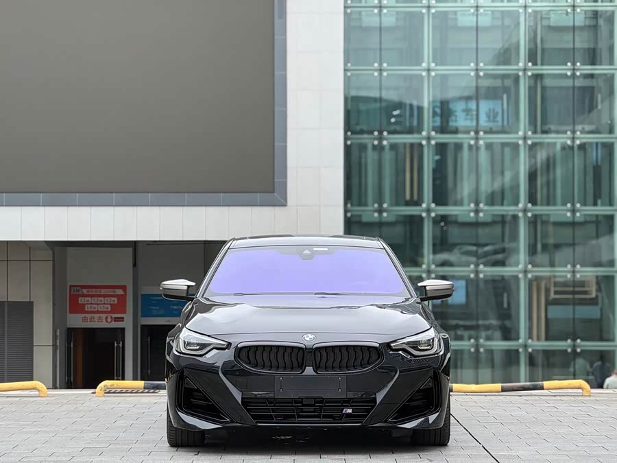BMW M240i 2024 immagine di auto #5