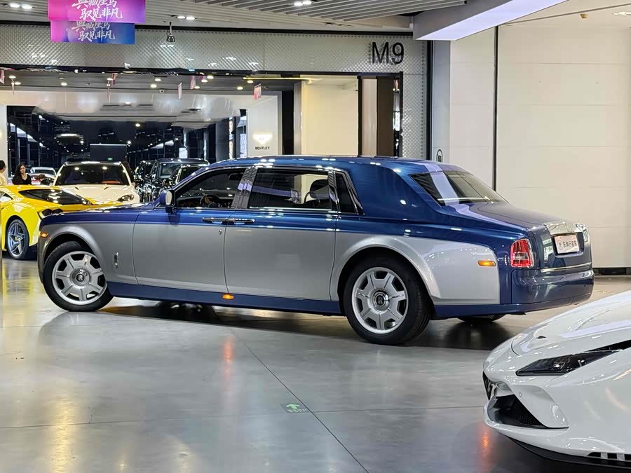 Rolls-Royce Phantom 2012 car image #5