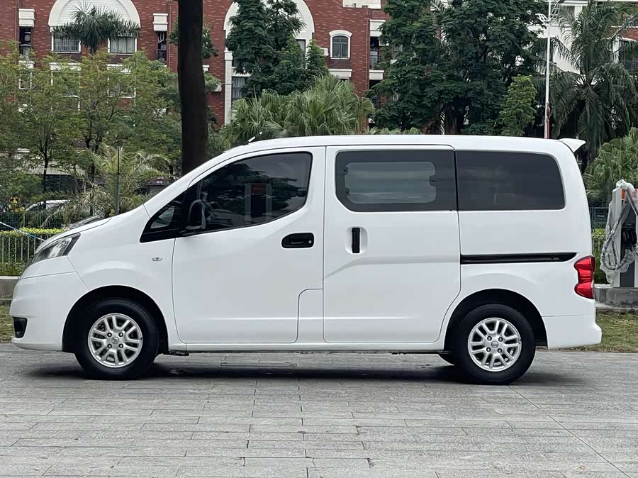 日产 日产NV200 2016 汽车图片 #5