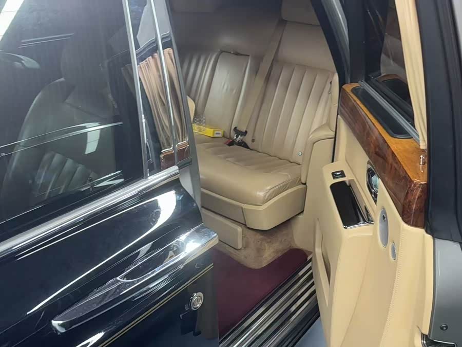 Rolls-Royce Phantom 2007 car image #5