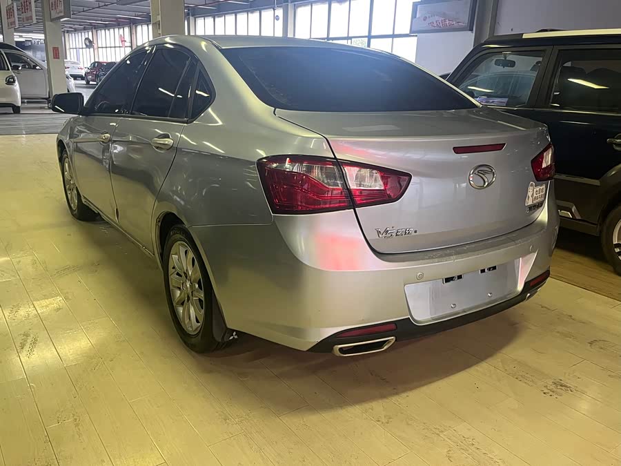 Soueast V5 Lingzhi 2012 car image #5