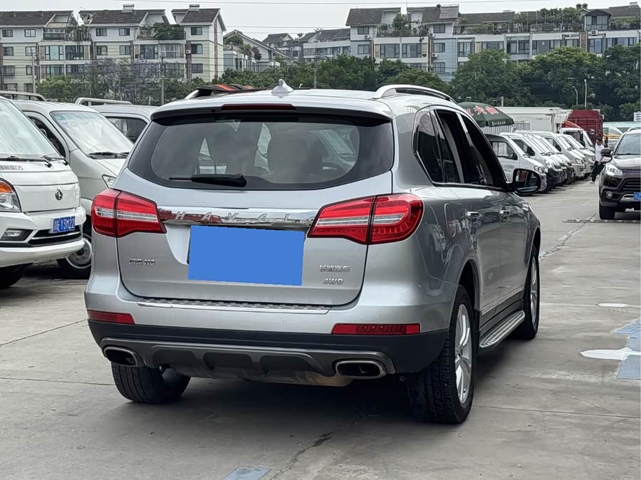 Haval H8 2017 car image #5