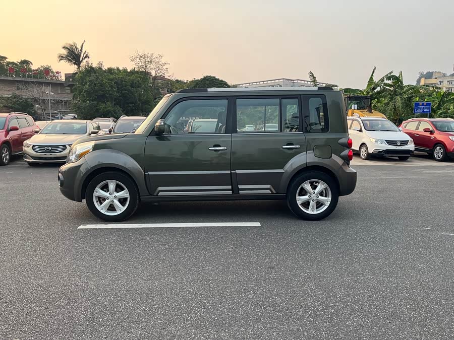 Great Wall M2 2013 imagen de coche #5