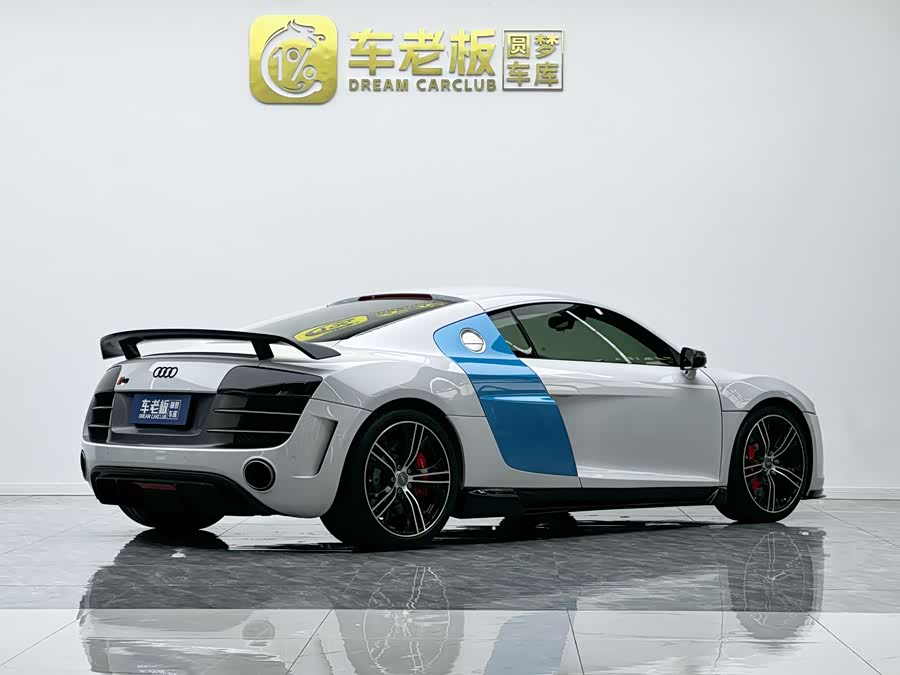 Audi R8 2013 #5 Audi R8 2013 car image #5