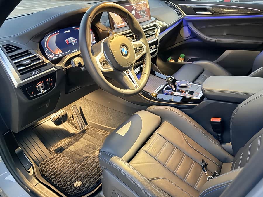 BMW X4 M40i 2024 car image #5