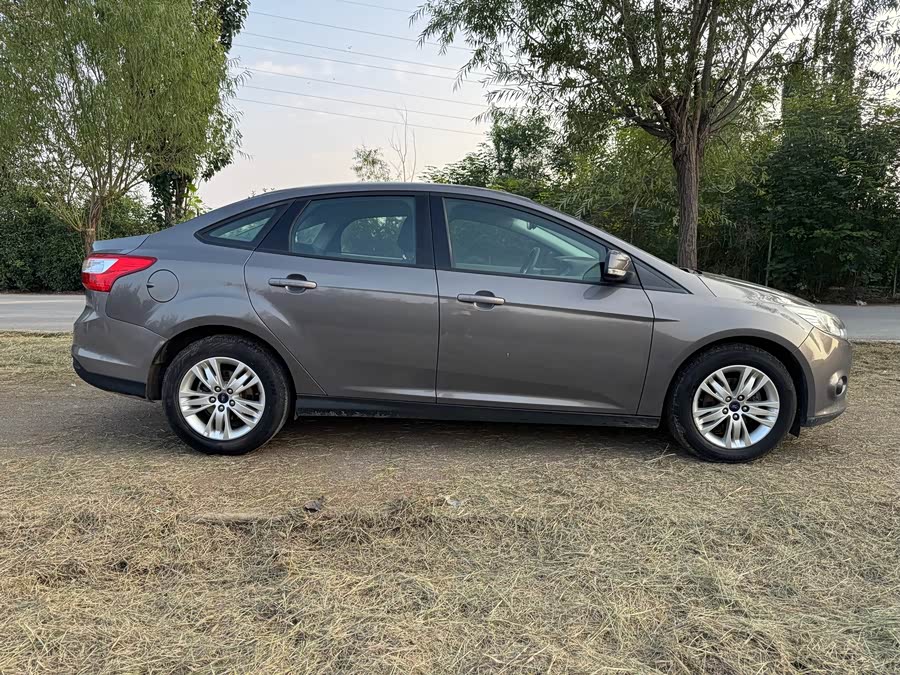 福特 福克斯 2014 汽车图片 #5