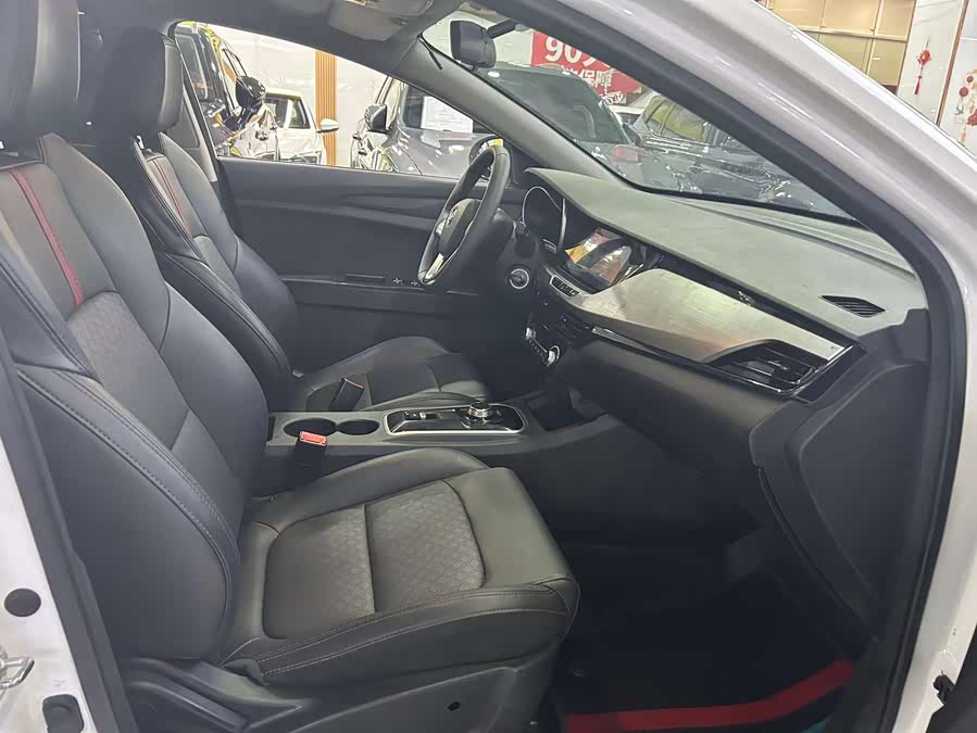 Changan Eado EV 2022 #5 Changan Eado EV 2022 car image #5