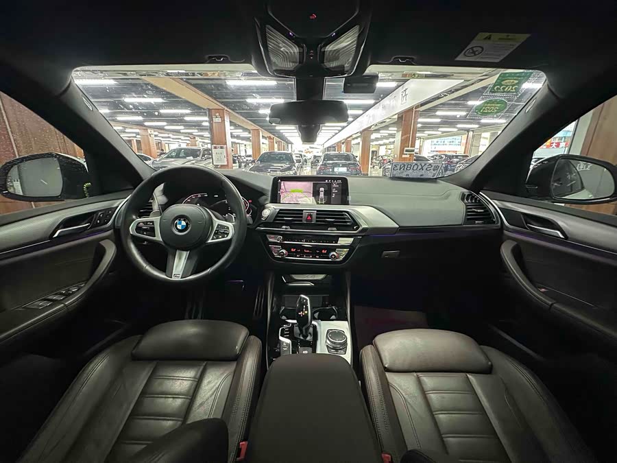 BMW X4 2020 car image #5