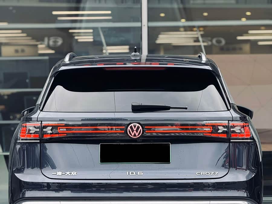 Volkswagen ID.6 Crozz 2022 car image #5