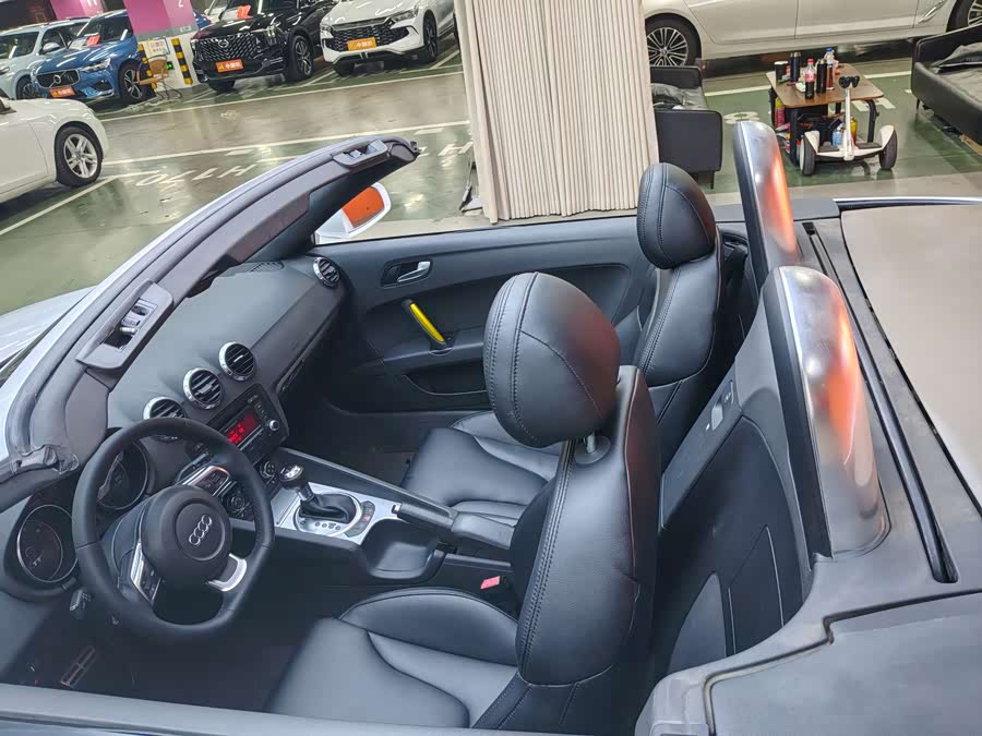 Audi TT 2009 #5 Audi TT 2009 car image #5