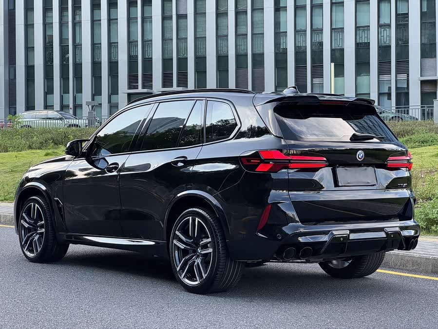 BMW X5 M 2021 car image #5