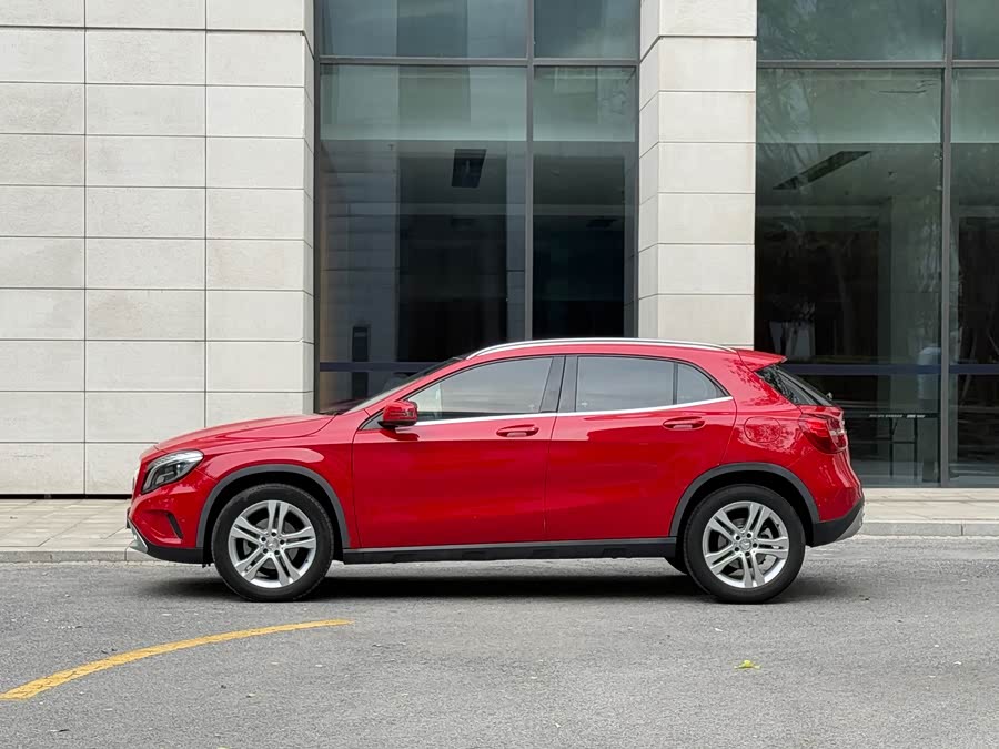 Mercedes-Benz GLA Class (Imported) 2014 #5 Mercedes-Benz GLA Class (Imported) 2014 car image #5