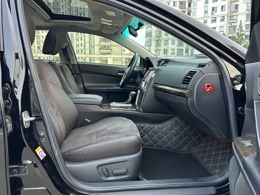 Toyota Reiz 2014 immagine di auto #5