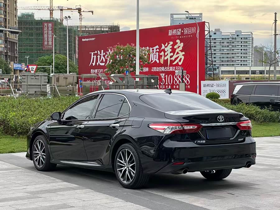 Toyota Camry 2023 #5 Toyota Camry 2023 car image #5