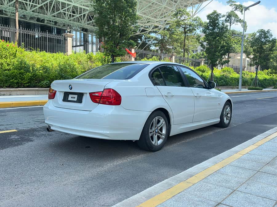 BMW 3 Series (Imported) 2012 изображение автомобиля #5