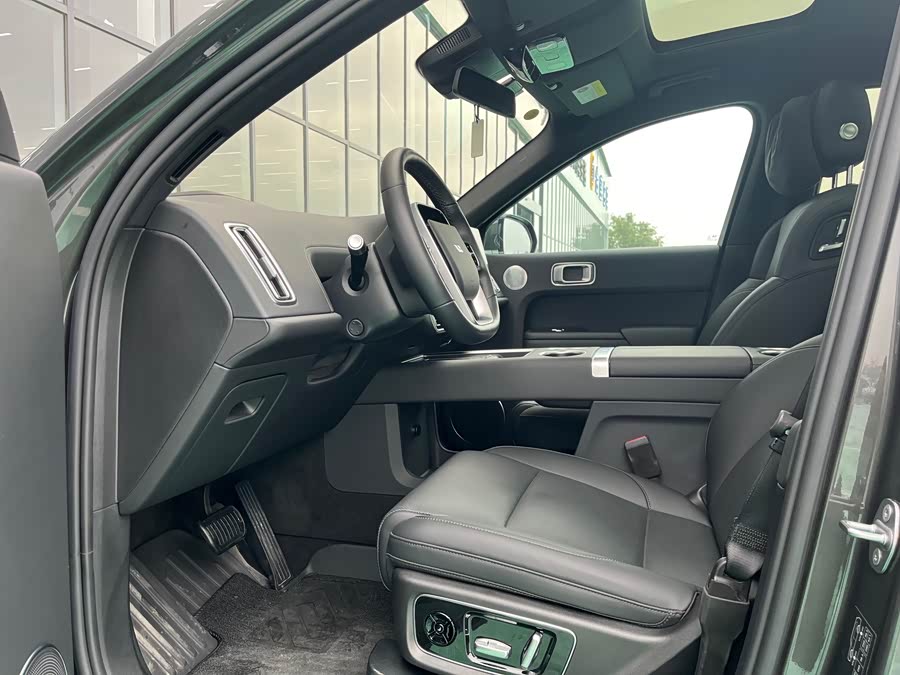 Li L8 2024 изображение автомобиля #5